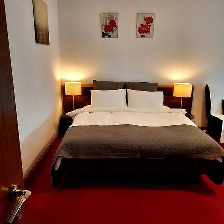 Eva Studio Apartman Bukarest Kültér fotó